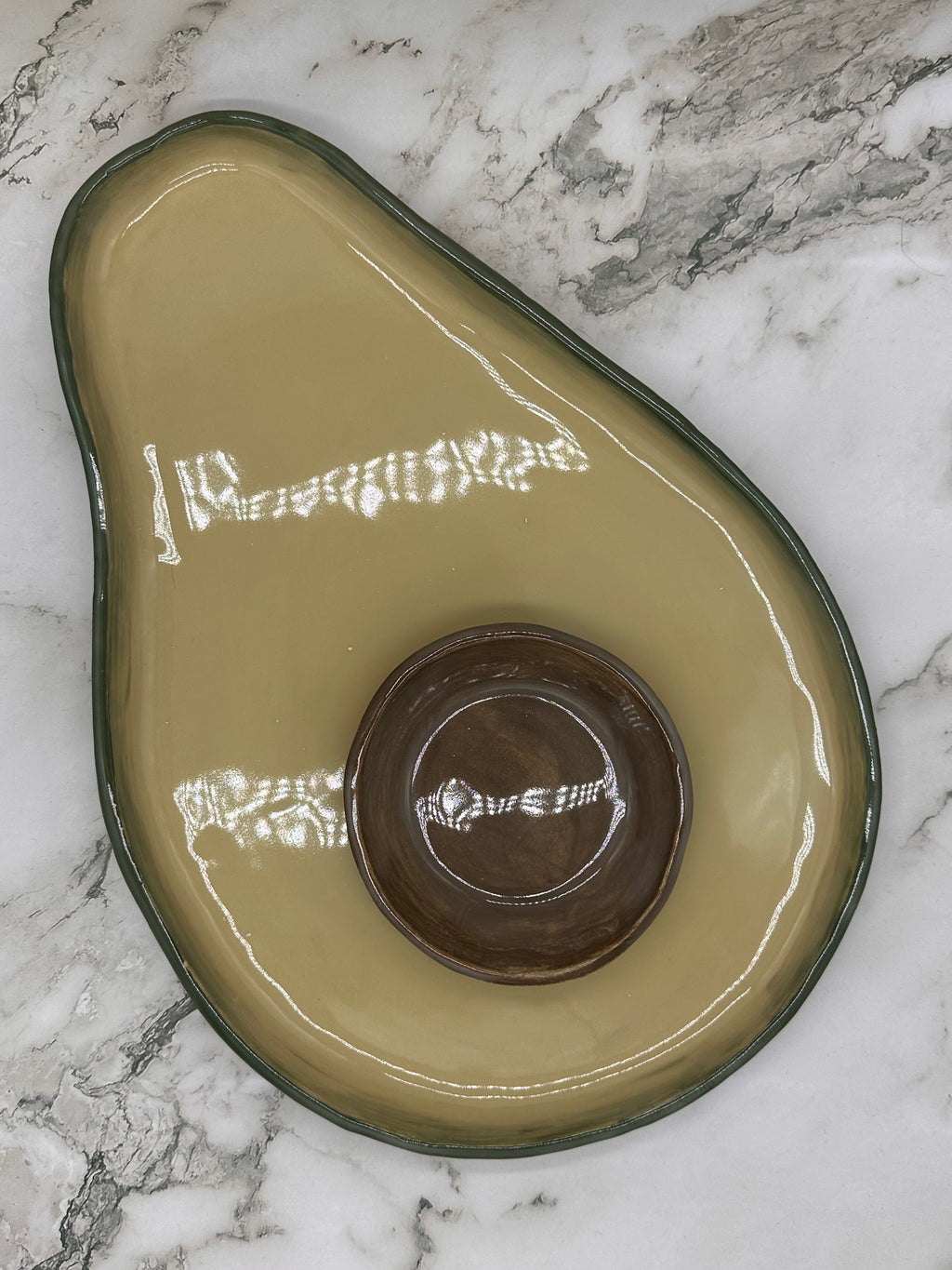 Avocado chip and dip