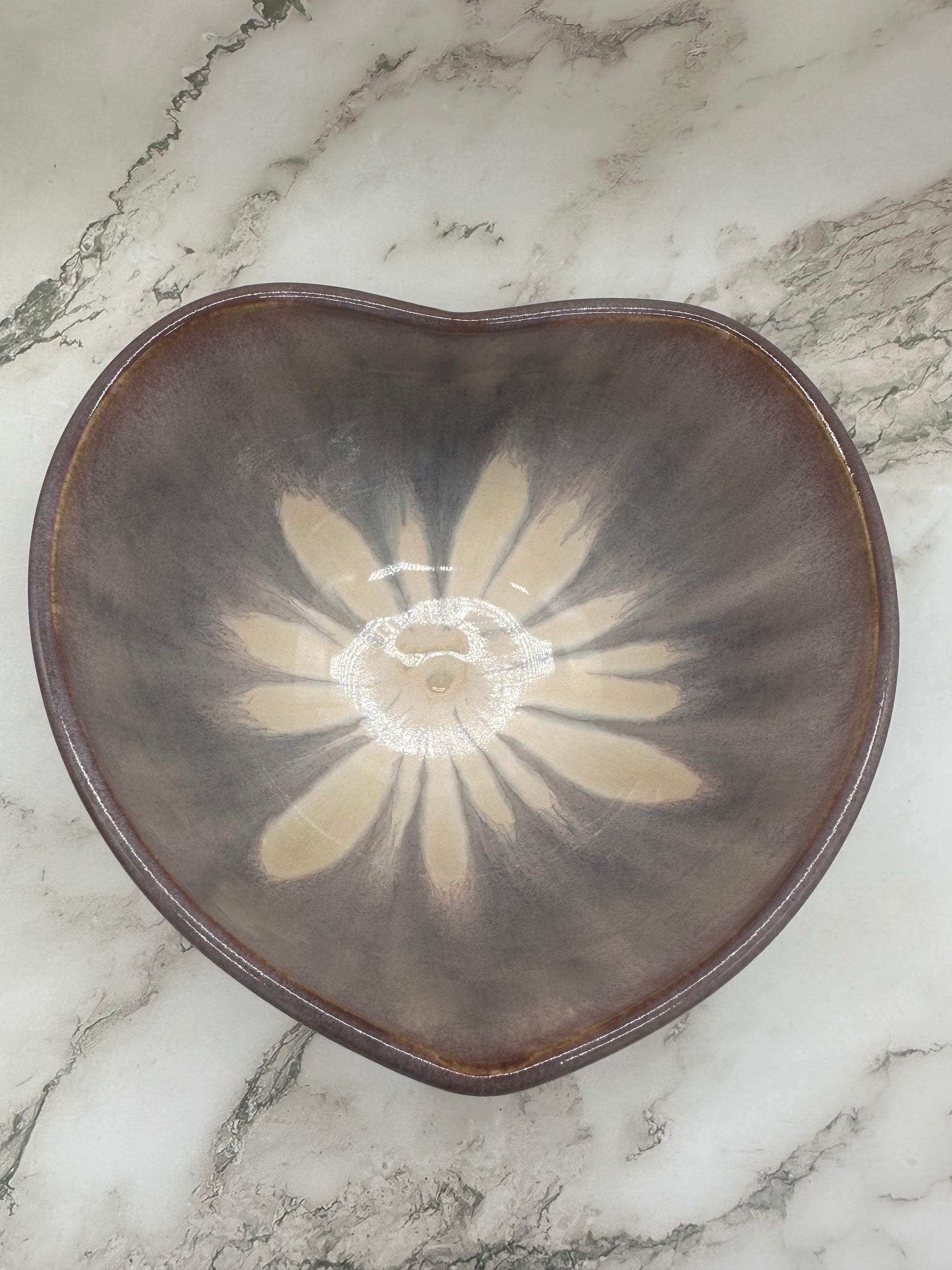 Purple heart rim bowl