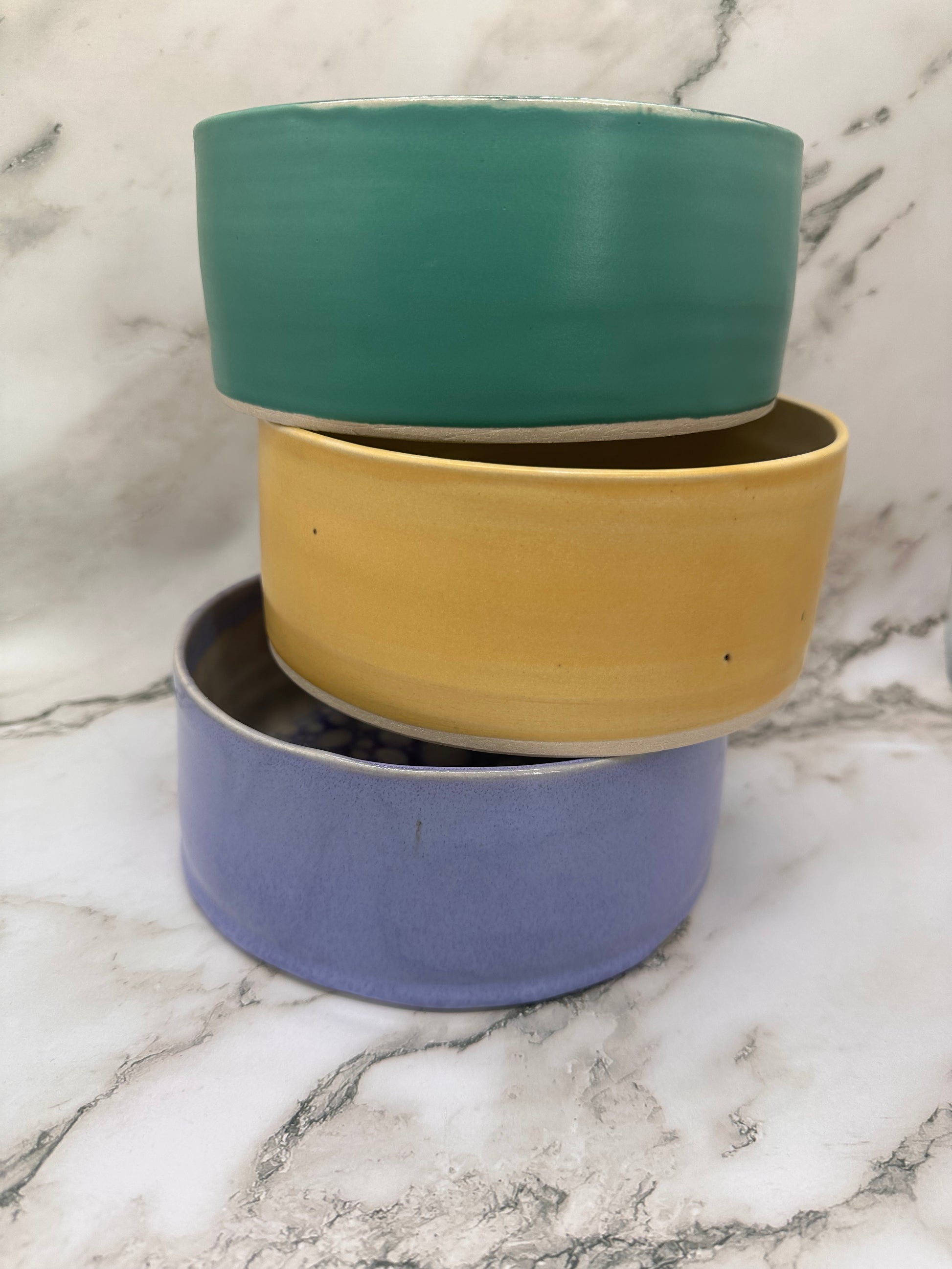 Large ‘bubble’ dog bowl (Yellow)